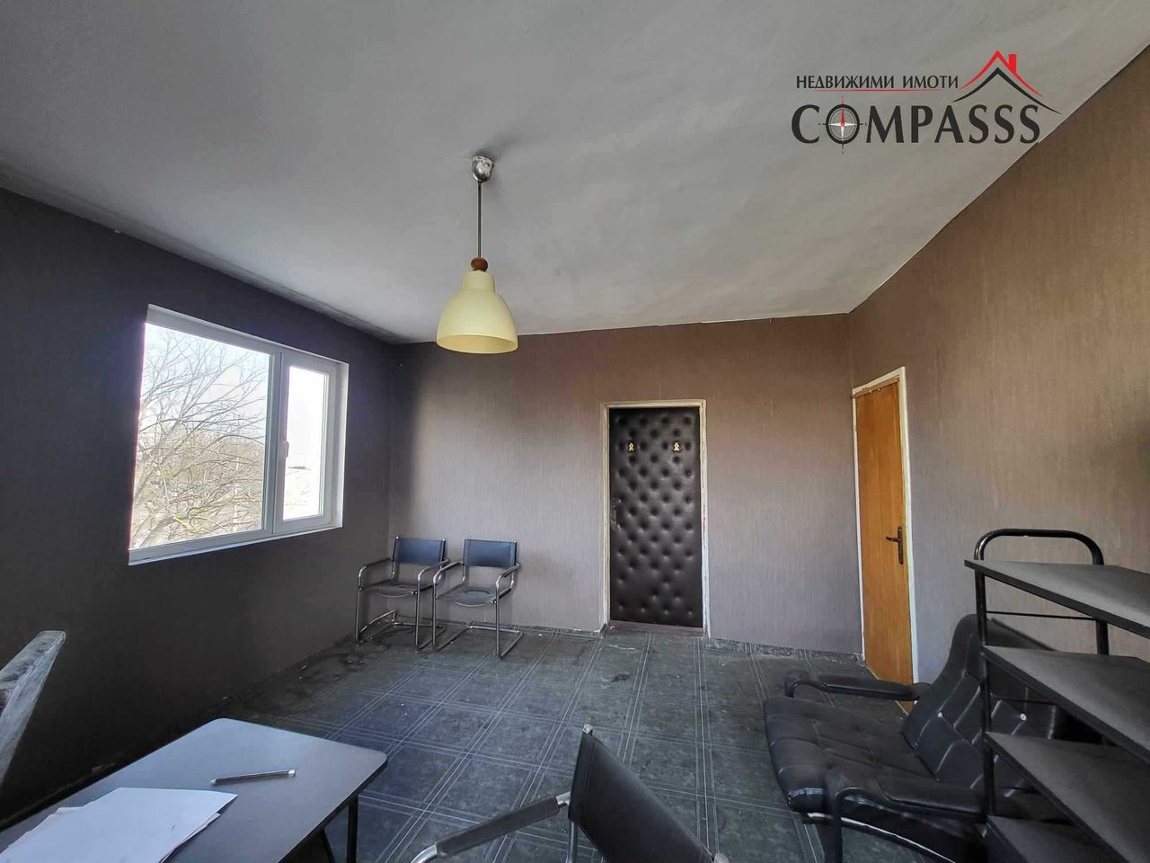 Продава се Офис в Добрич, Център - 165 кв.м за 495 €/кв.м - Снимка #1
