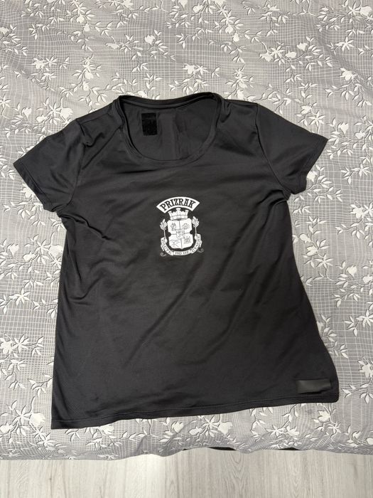 Тениска Prizrak44 S размер обличана е точно 2 пъти