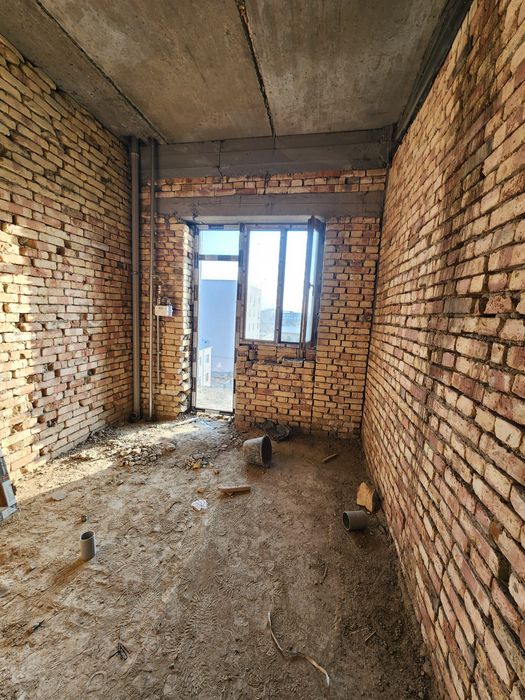 Квартира сотилади срочно