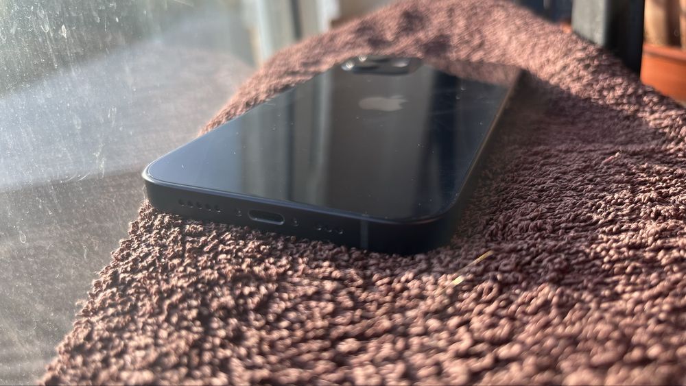 iPhone 12 64gb новый, без использования