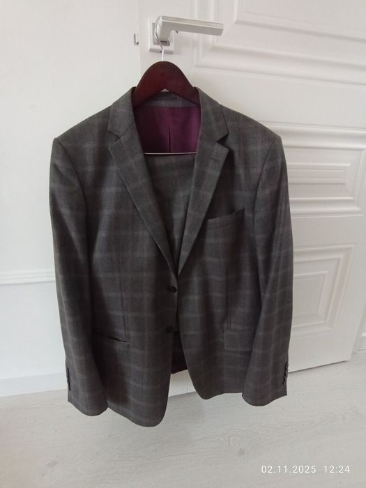 Мужской костюм 54 размера