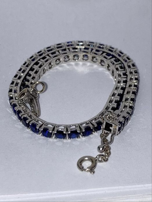 Bratara tennis aur alb 18kt.cu safire 7ct