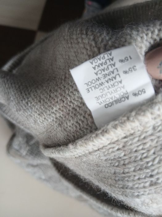 Pulover bărbătesc 50%lână, Hugo Boss ,mărimea L/XL