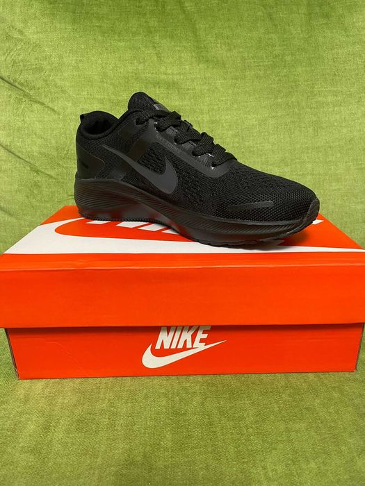 ADIDASI NIKE ZOOM X diverse culori marimi 38-44