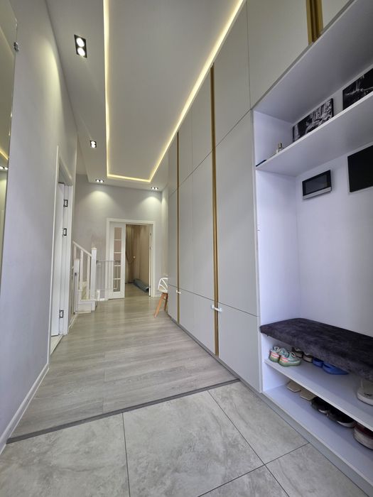 Продаю Коттедж Цалковская с мебелью и техникой