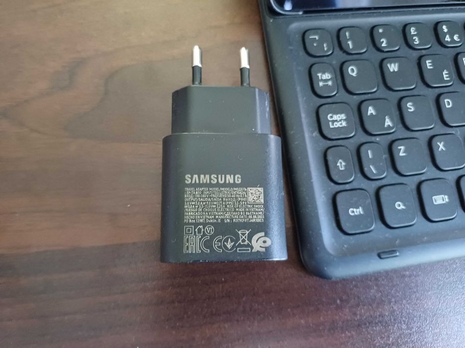 Samsung TAB S4 таблет, Аmoled, клавиатура, S pen, перфектен