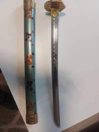 Декоративни самурайски мечове