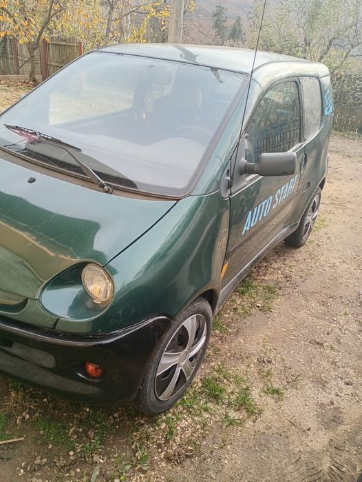 Aixam 500 cu 4 locuri se conduce de la 16 ani cu B1