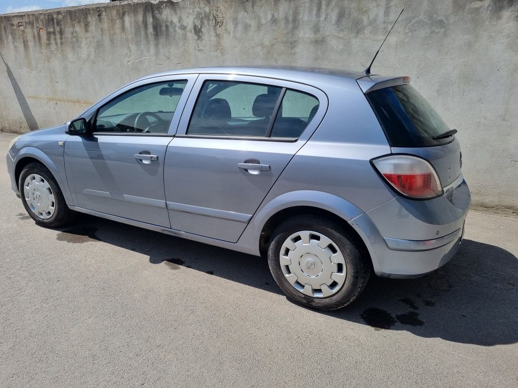 Opel Astra H 1.4  benzina, 2004