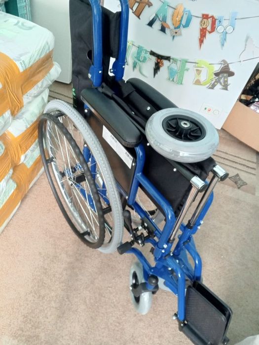 Инвалидная коляска