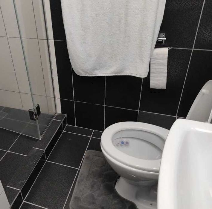 Дава се под наем Тристаен апартамент в Пловдив, Гагарин - 88 кв.м за 280.5 € - Снимка #1