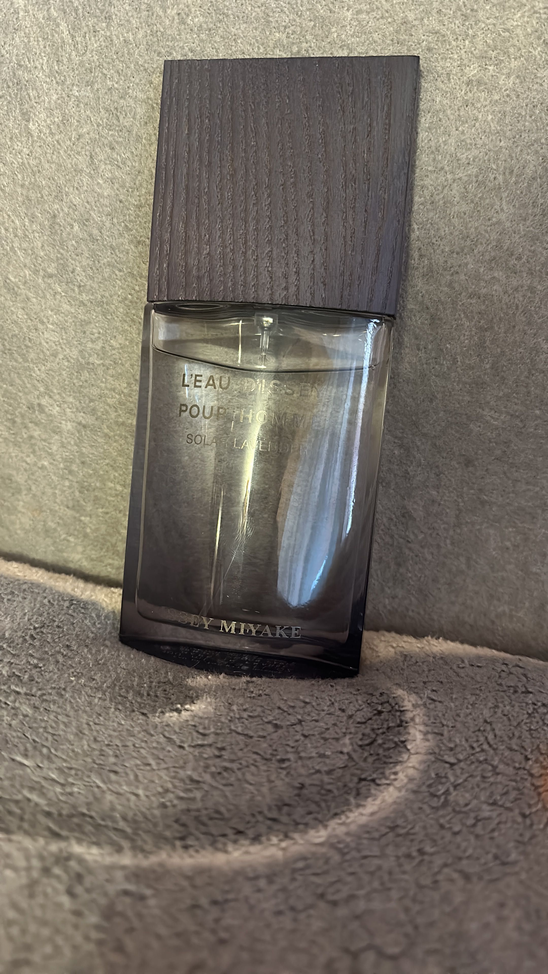 Vând Parfum Issey Miyake