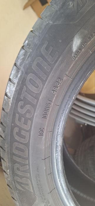 Гуми 215/55/17 летни