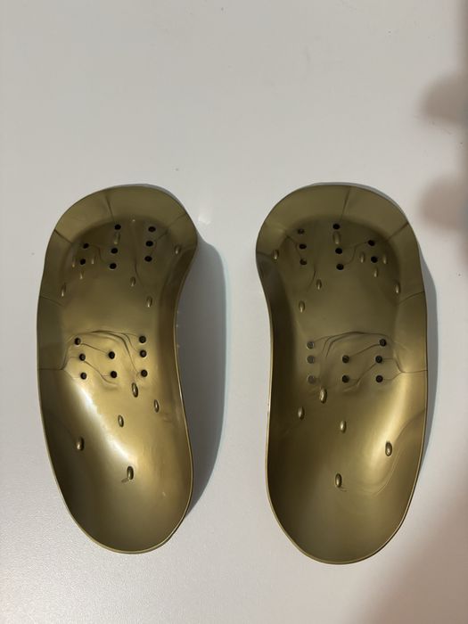 новые ортопидические стельки от Health Priority