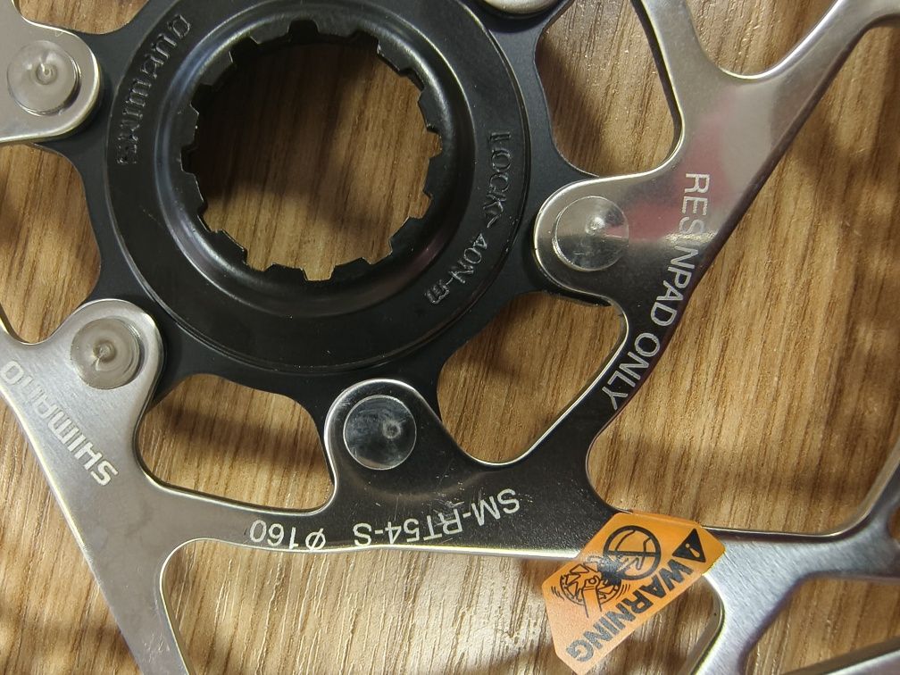 Ротор Shimano Deore SM-RT54 160 мм - centerlock