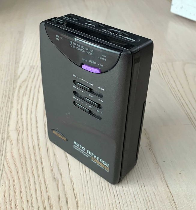 Walkman Intersound WR-44AE, Auto Reverse, Radio AM/FM, cu cutie