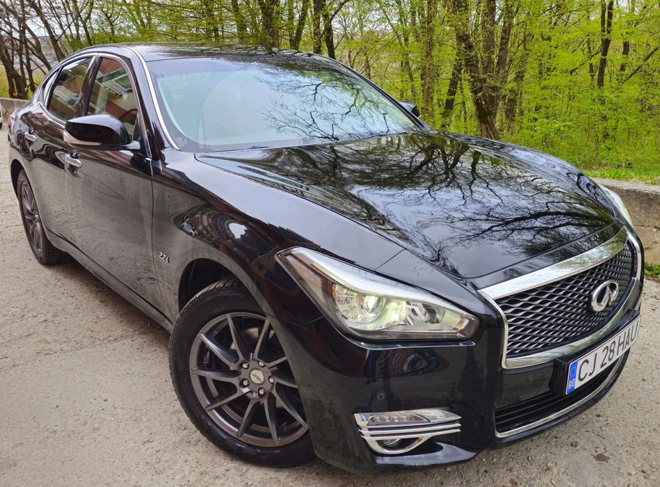 Infiniti Q70 Infiniti Q70 2.2d Business