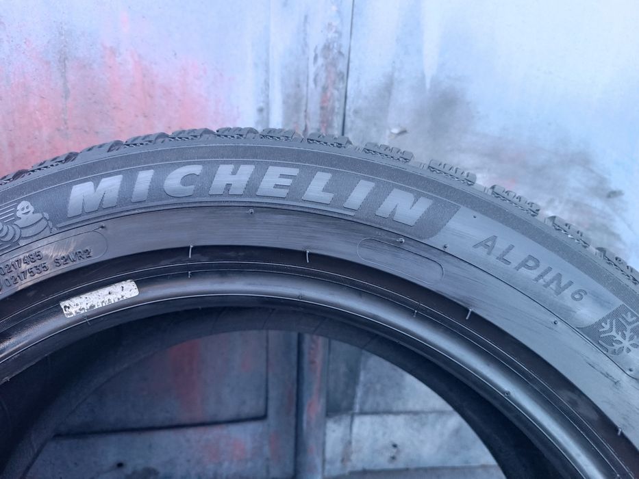 225/50/17 Michelin