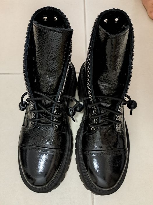Ghete toamna fete piele neagra lacuita