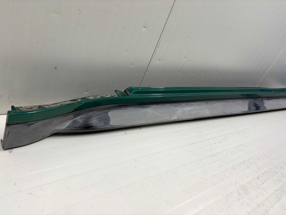 Десен праг БМВ М3 Г80 Г81 BMW G80 G81 / Има и ляв със забележки