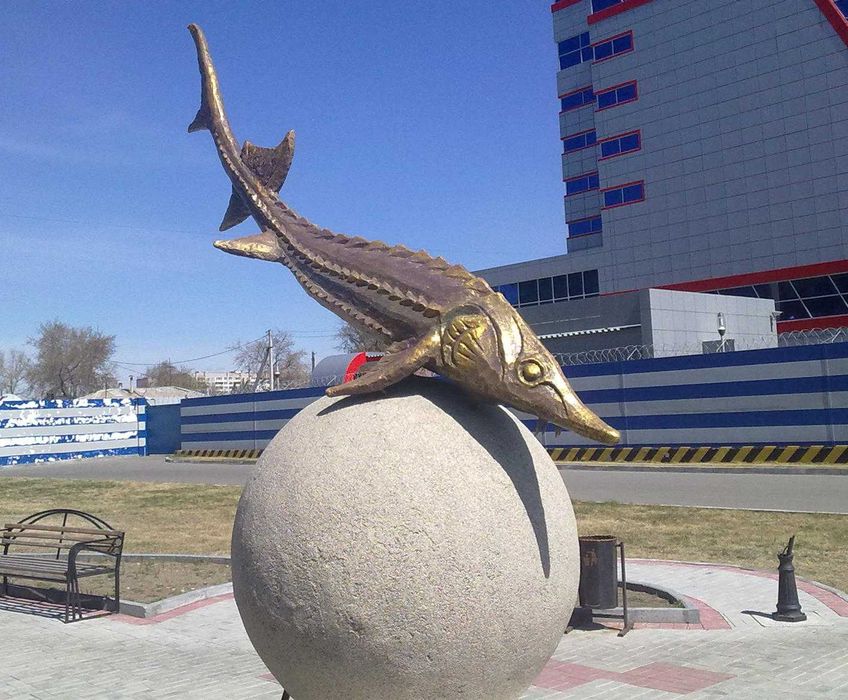 Любая художественная роспись, барельефы, скульптура  в интерьере и др.