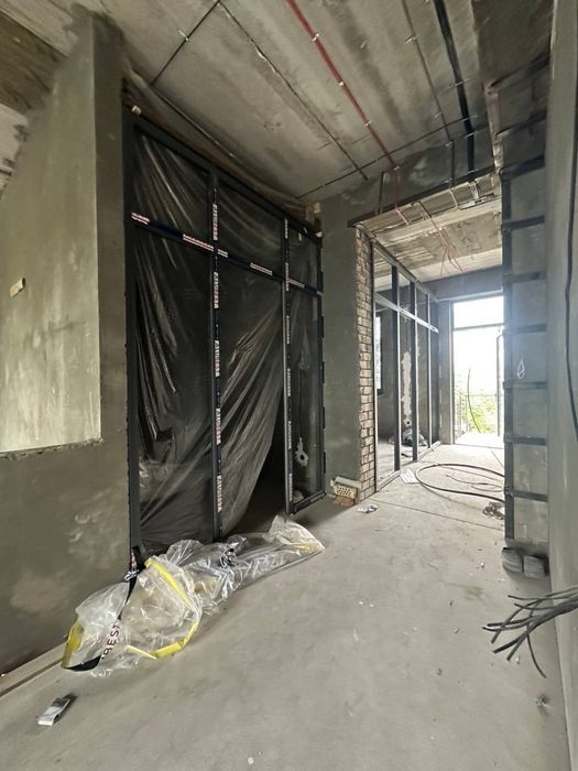 Продается отдельно стоящее здание 4 сотки 1826м2 на Гинке / Ляби хаус