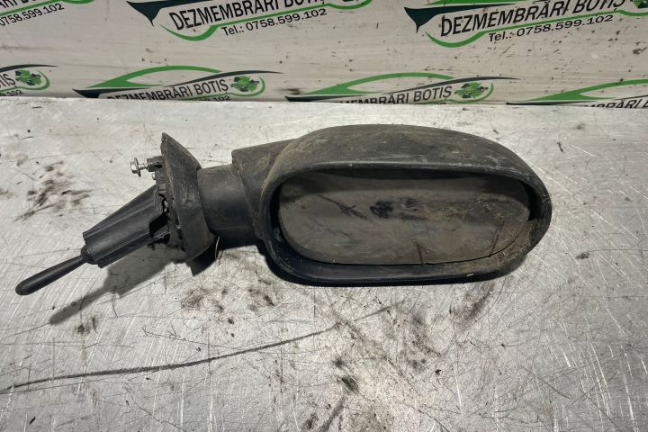 Oglinda dreapta Dacia Logan prima generatie