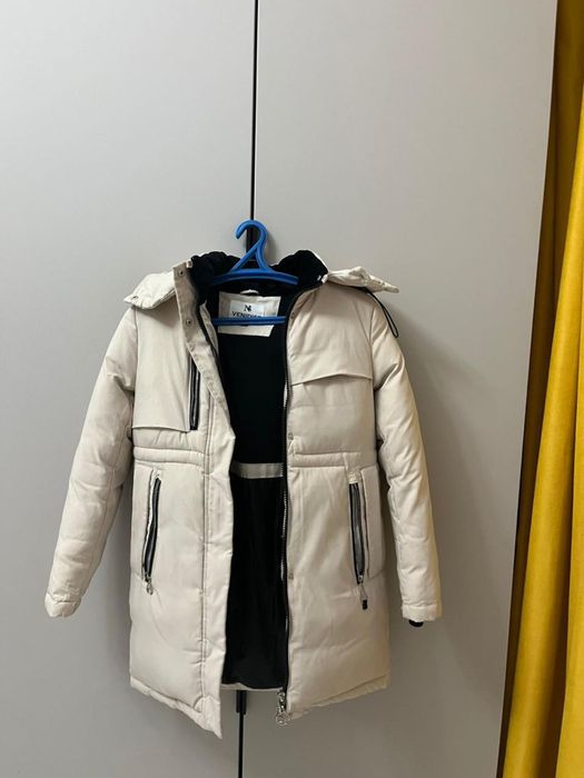 Продам зимнюю куртку