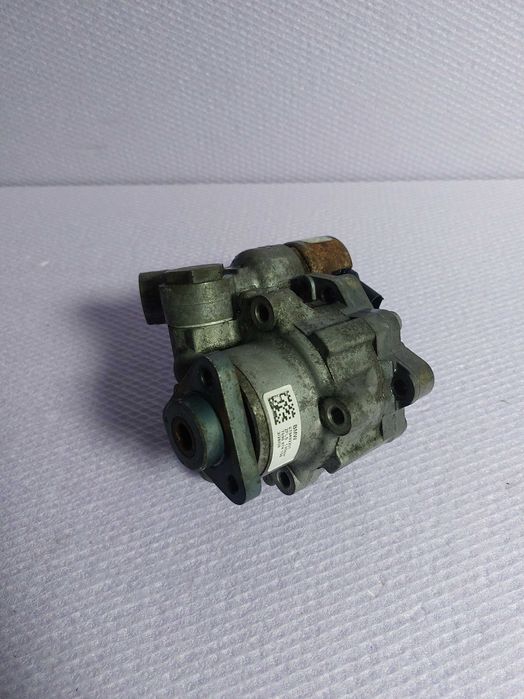 Pompa servodirectie BMW E90 E91 E92 Cod 6794922