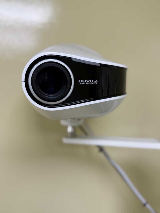 Proiector de teste Huvitz – fabricație 2021