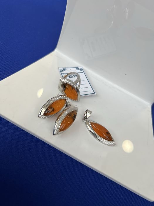 Комплект янтарь с фианитами