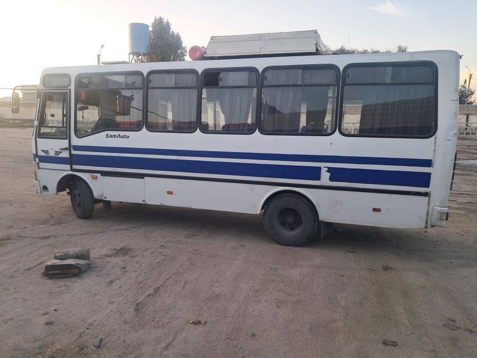 Автобус Isuzu сотилади