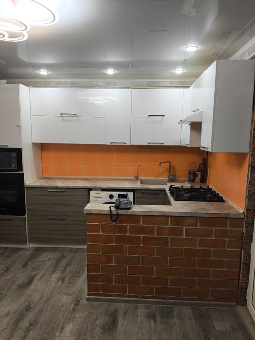 Продам квартиру в 4 квартирном доме