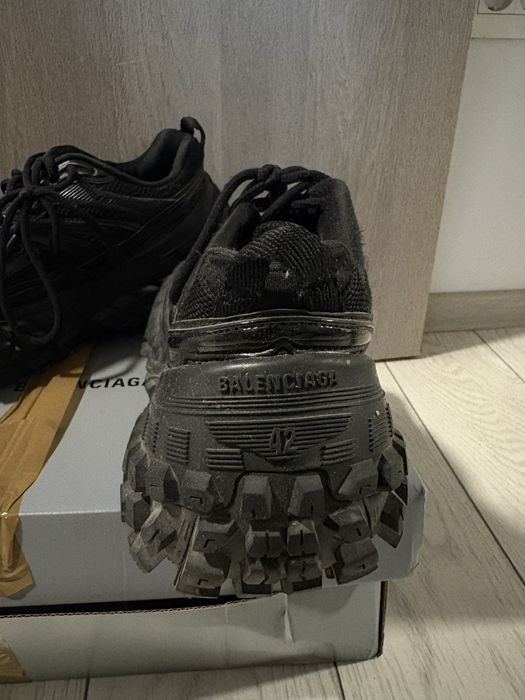 Balenciaga Defenders/Bouncer