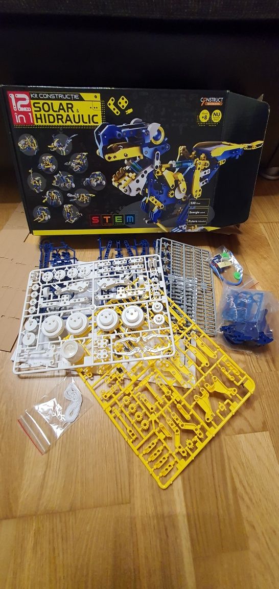 Kit constructie 12 în 1