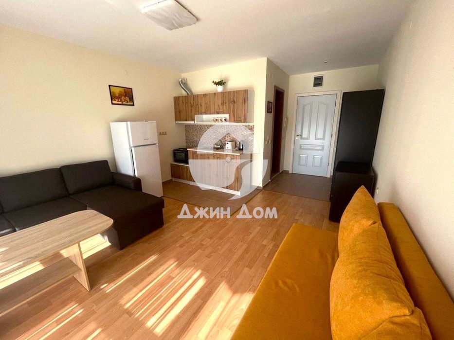 Продава се Едностаен апартамент в к.к. Слънчев бряг - 40 кв.м за 1175 €/кв.м - Снимка #1