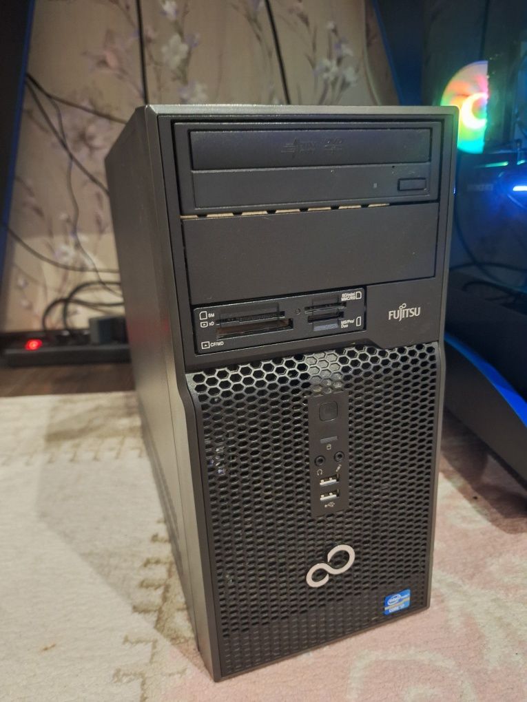 Системный блок Fujitsu
