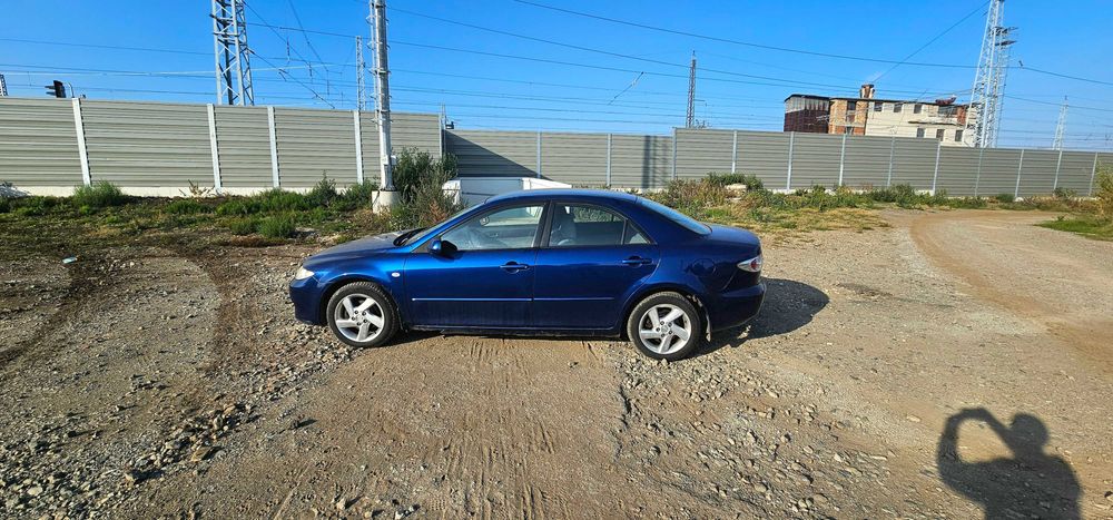 Продавам кола мазда