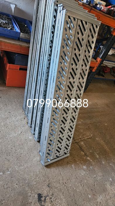 Trepte zincate 127x28
