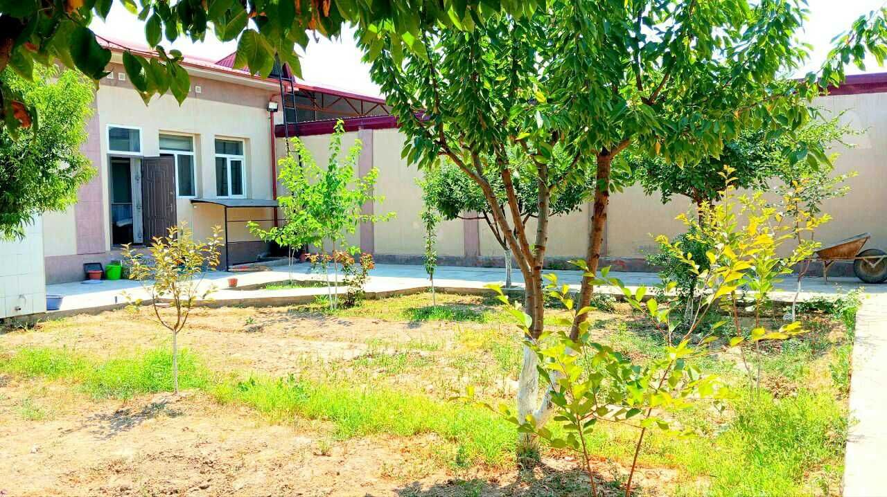 Эътибор Килинг!Тайер ховли уй 4 хона 6 сотик Бектемир  Фидойи кучада.