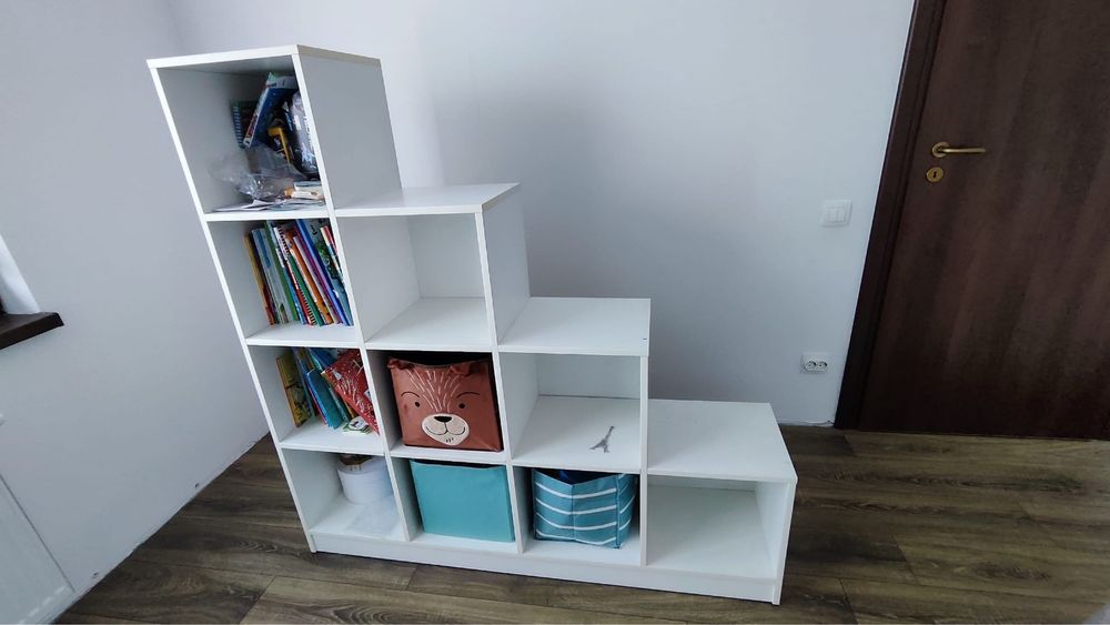 Corp depozitare in trepte pal alb