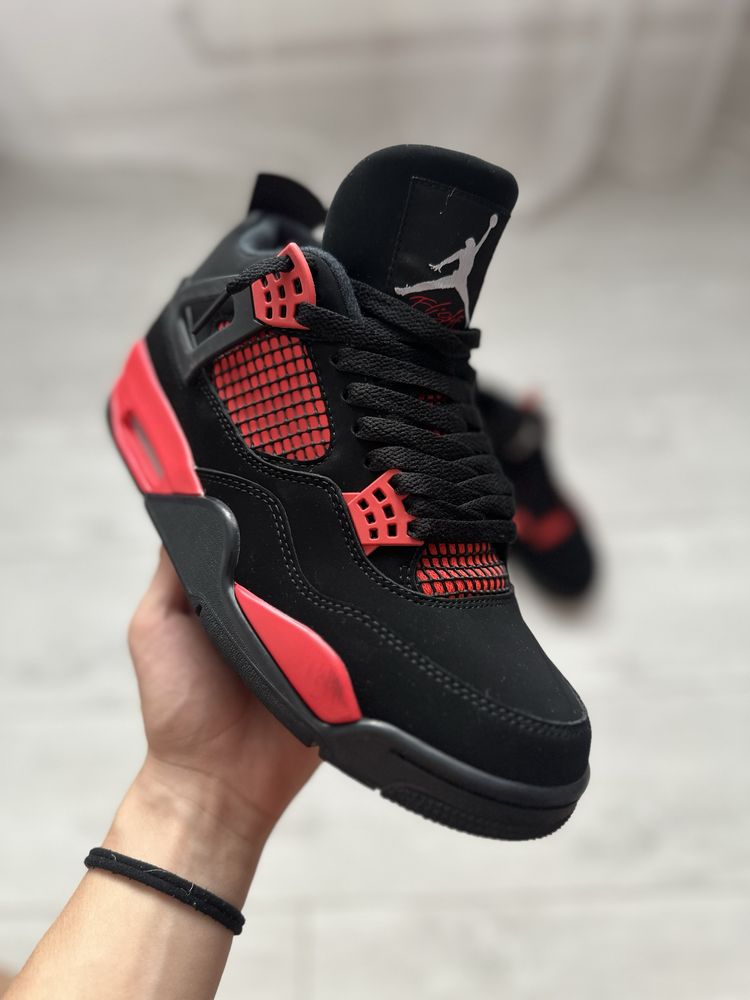 Jordan 4 Red Thunder