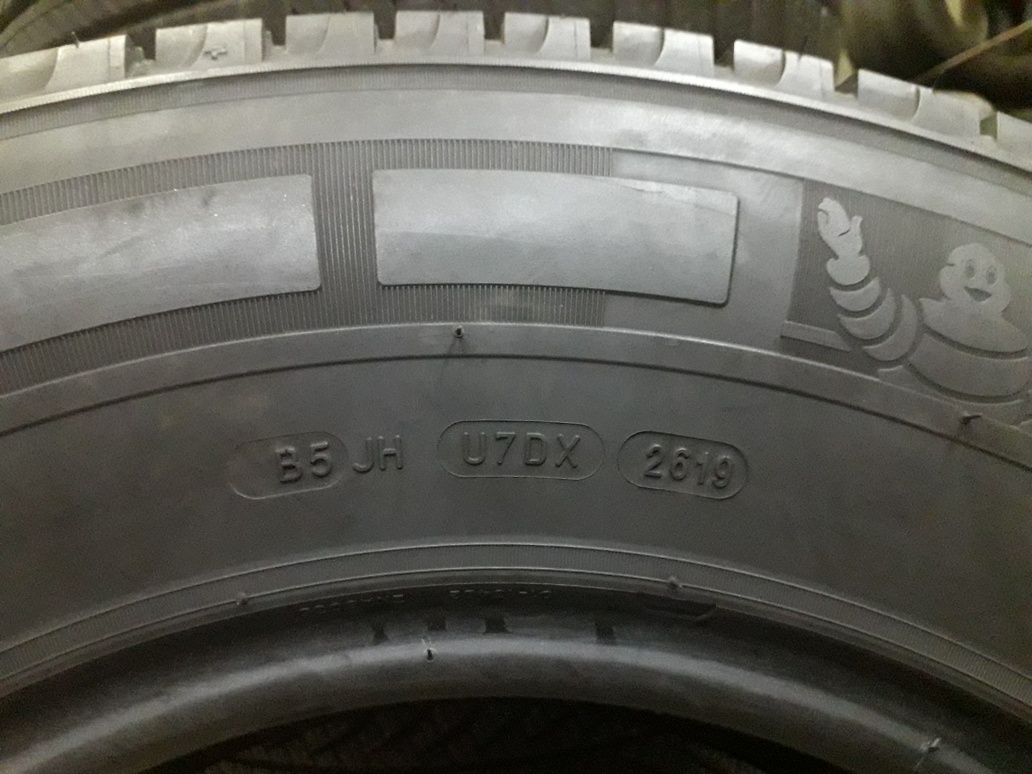 Почти Нови Michelin 225/75/R16 CP-4бр дот 2619