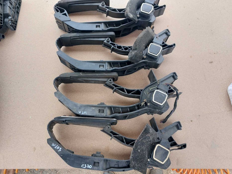 Педал газ Mercedes E Класа/C класа W203 W211