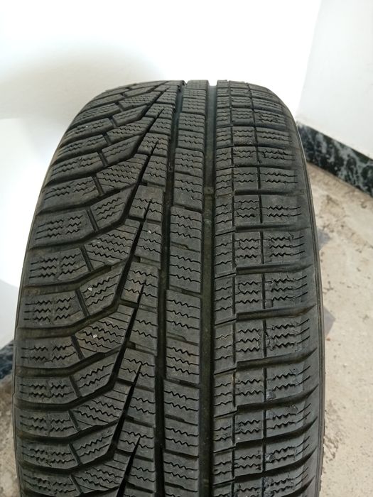 Hankook winter I*cept evo2 205/50 R17