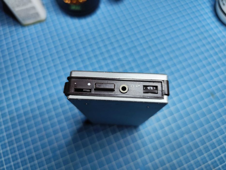 Casetofon reportofon portabil vechi anii 70 PHILIPS 295