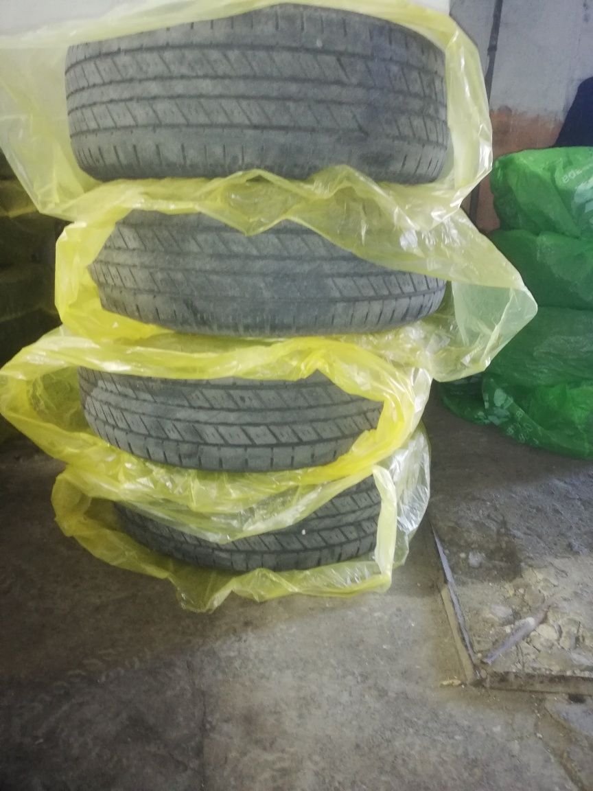 Продам летние шины 265 /65 R17.