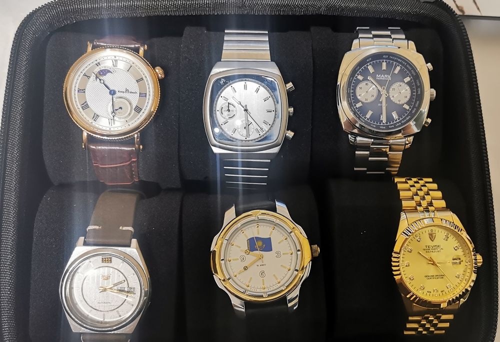 Часы механические и кварцевые