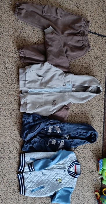 Отдам вещи на мальчика 3-4 года для дома