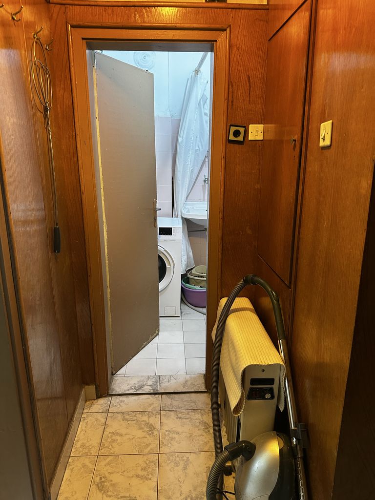 Дава се под наем Етаж от къща в Пловдив, Кючук Париж - 110 кв.м за 510 € - Снимка #20